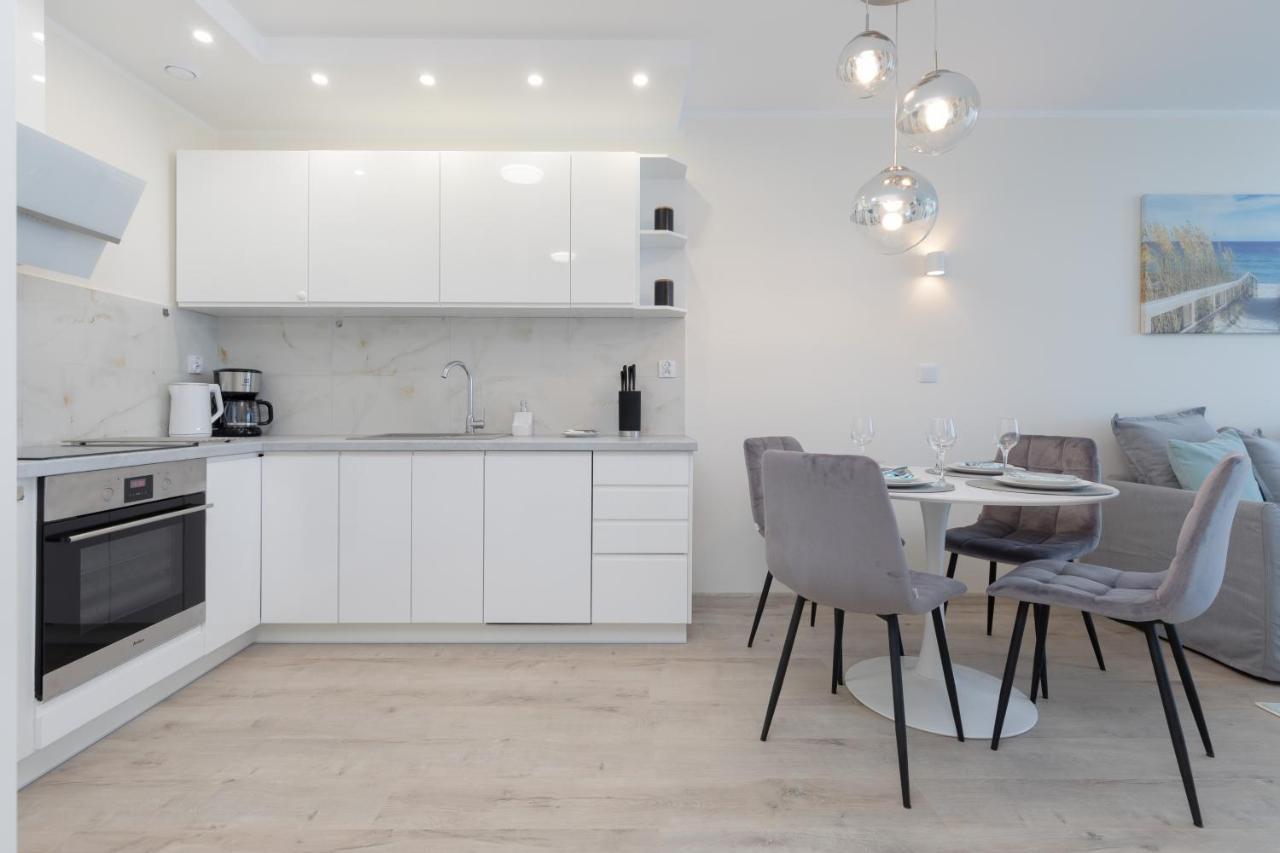 Apartamenty Perlowa Przystan By Noclegi Renters Kolobrzeg Exterior photo